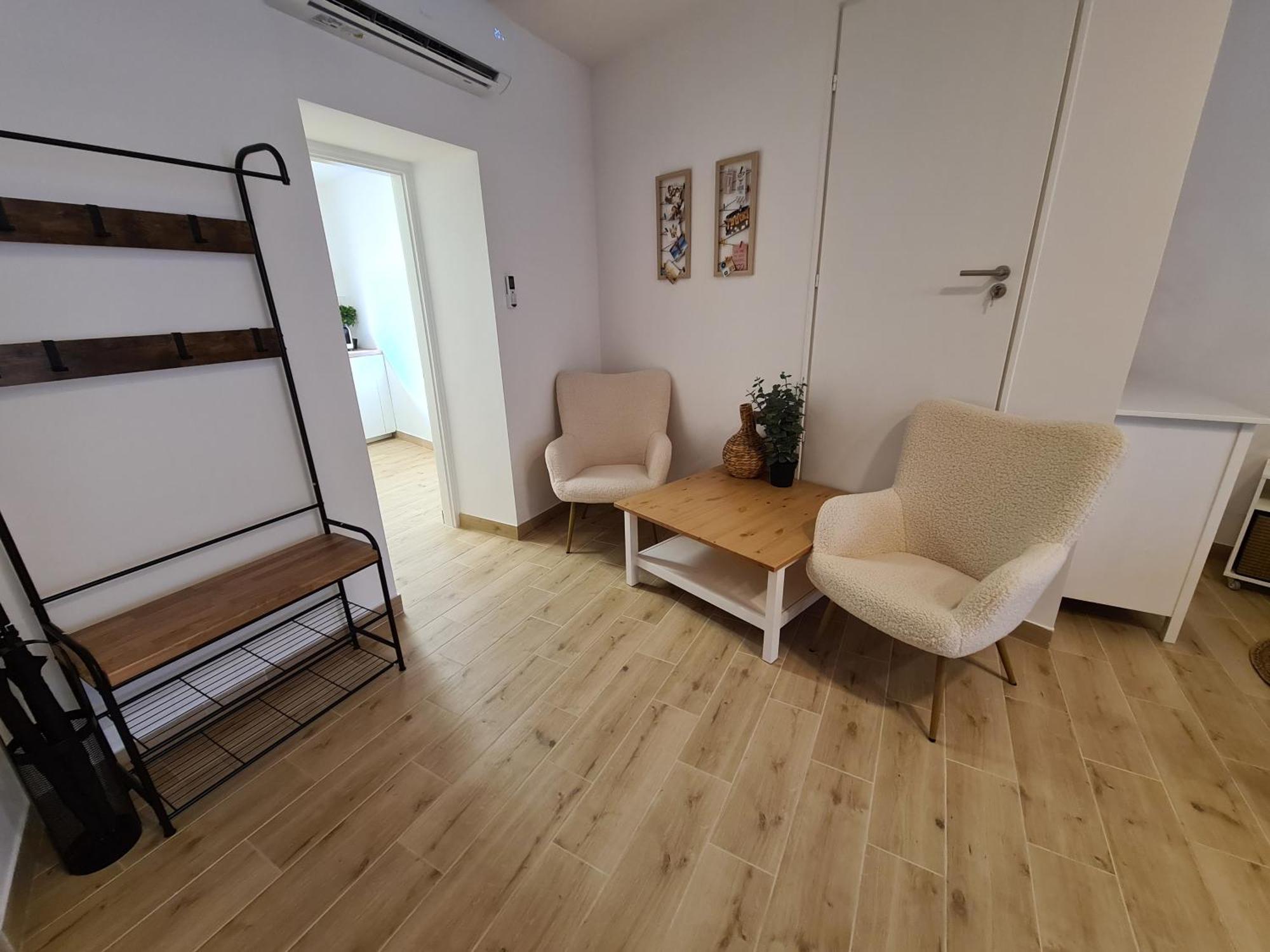 Kedves Apartman Pécs Exteriör bild
